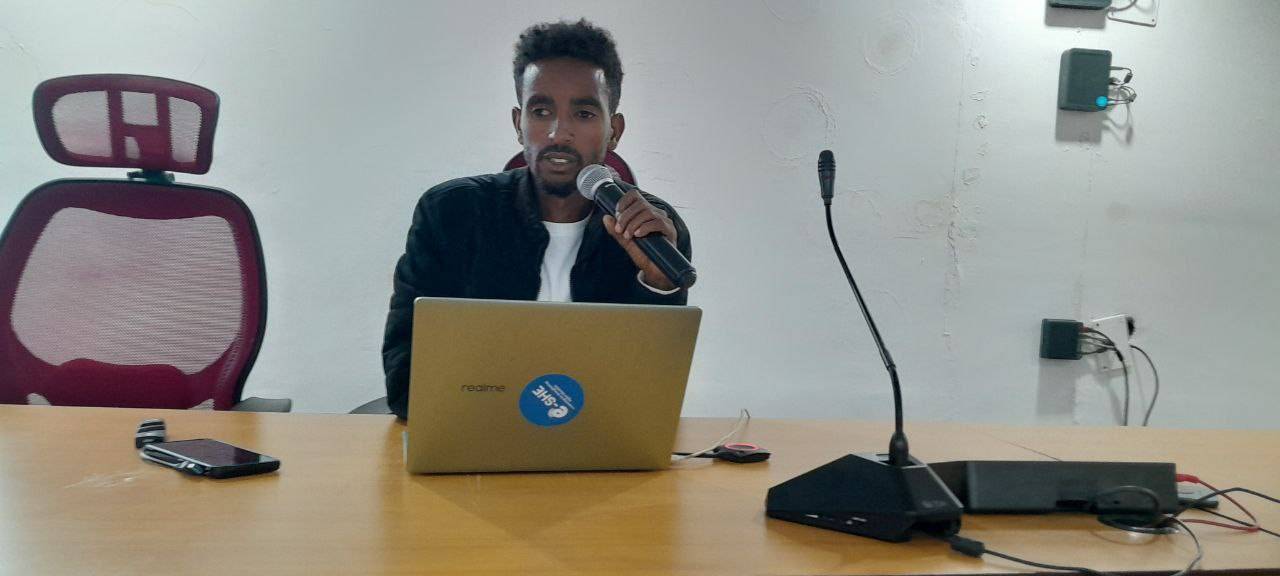 በ”E-Learning course” አሰጣጥ ላይ ለመምህራን ስልጠና ተሰጠ ፡፡